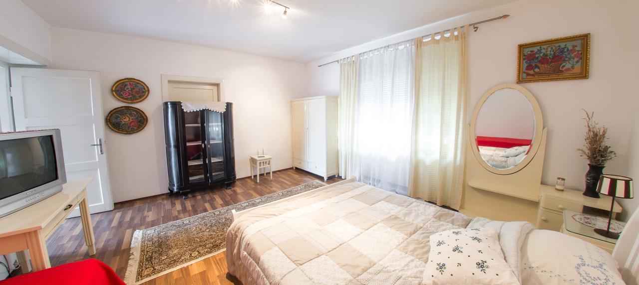 Little Rock Rooms Мостар Экстерьер фото