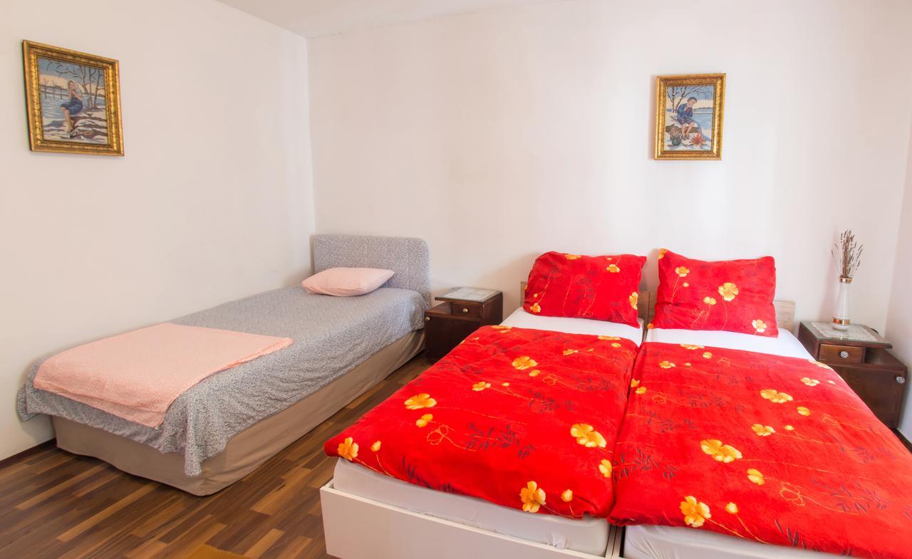 Little Rock Rooms Мостар Экстерьер фото