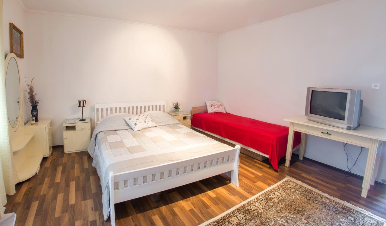 Little Rock Rooms Мостар Экстерьер фото