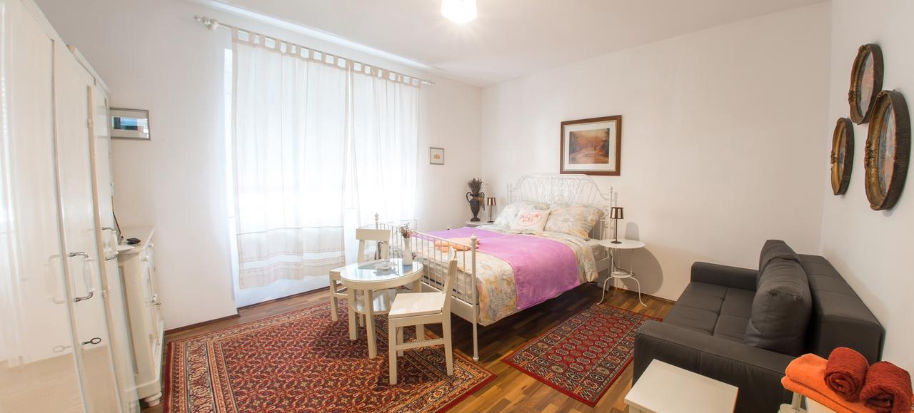 Little Rock Rooms Мостар Экстерьер фото