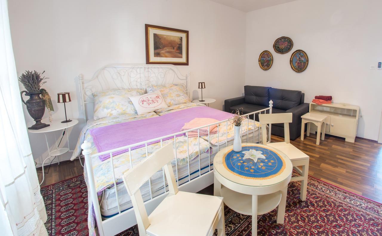 Little Rock Rooms Мостар Экстерьер фото